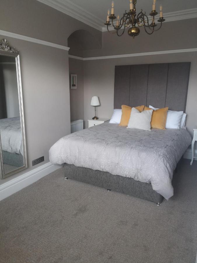 Greystones Guesthouse วิทบี ภายนอก รูปภาพ